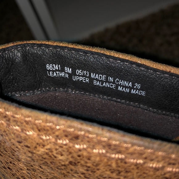 Clark’s Leather Booties - Picture 5 of 6